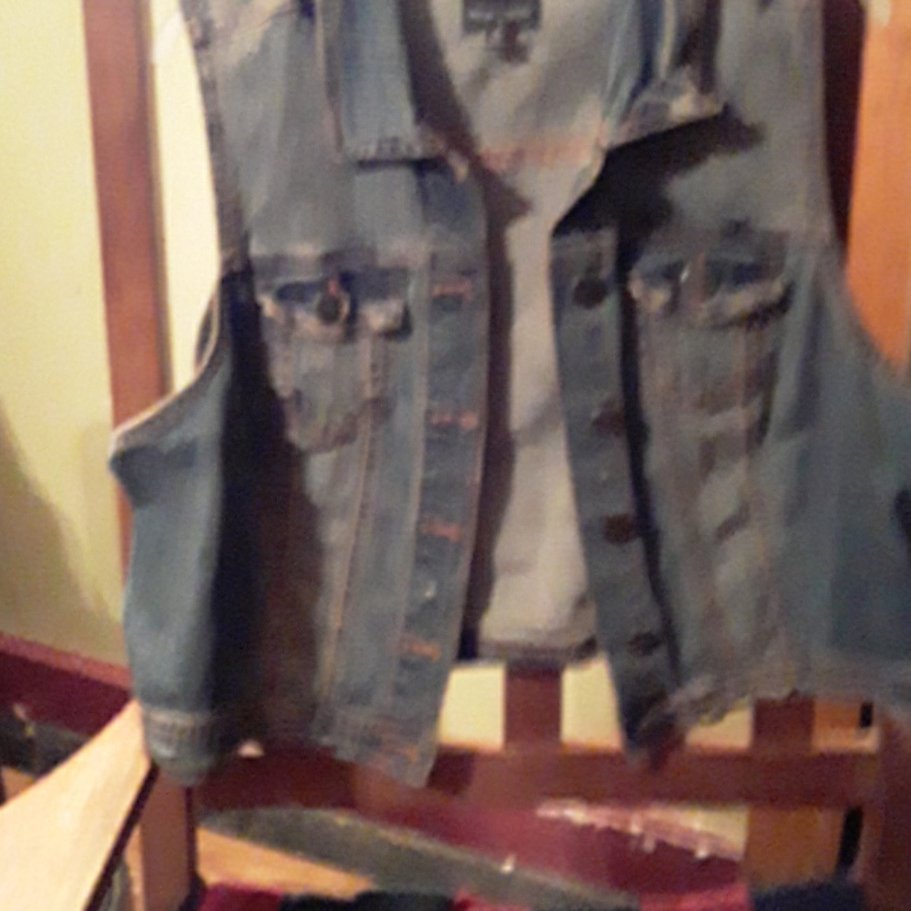 Jean vast size 1× (fits smaller)